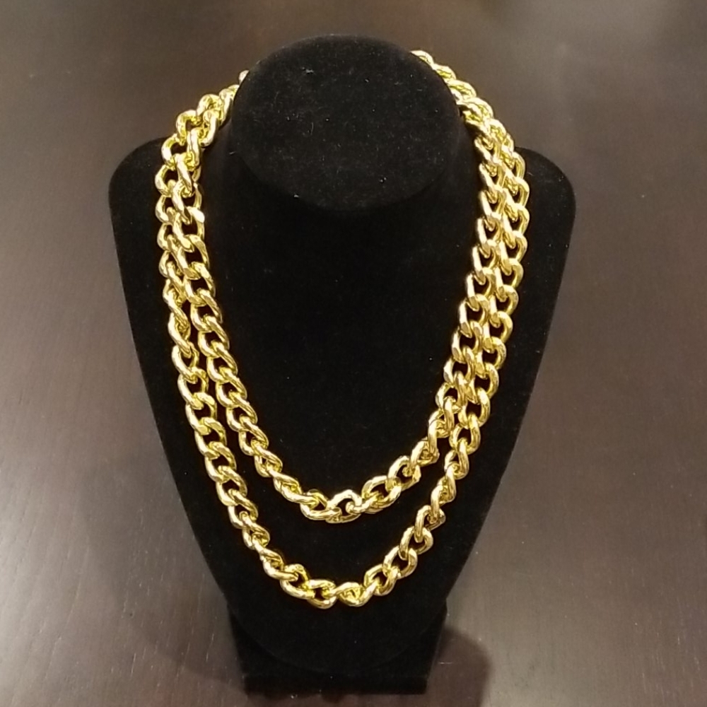 Faux gold, linked necklace